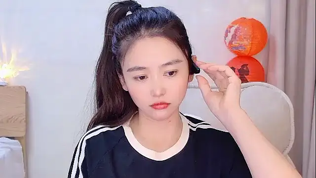 CN-Babycat online show from February 10, 2026, 4:22 am