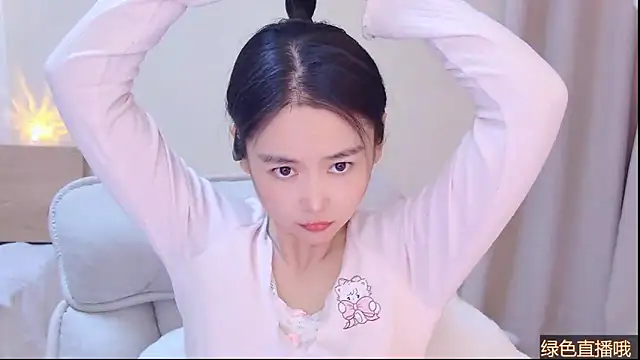 Snapshot of CN-Babycat chatting on March 22, 2026, 3:32 am CN-Babycat online show from March 22, 2026, 3:32 am