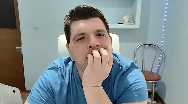 Snapshot of JasonJacks chatting on February 26, 2025, 1:32 pm JasonJacks online show from February 26, 2025, 1:32 pm
