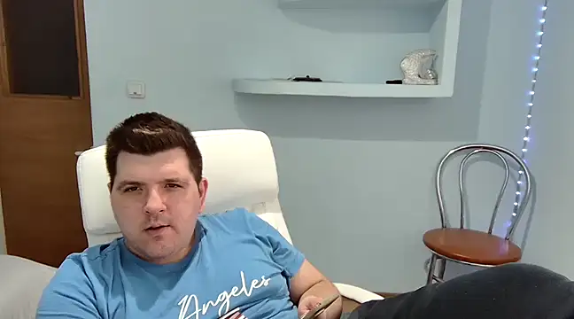 Snapshot of JasonJacks chatting on February 27, 2025, 1:38 pm JasonJacks online show from February 27, 2025, 1:38 pm