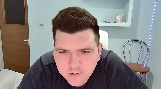 Snapshot of JasonJacks chatting on March 20, 2025, 12:32 pm JasonJacks online show from March 20, 2025, 12:32 pm
