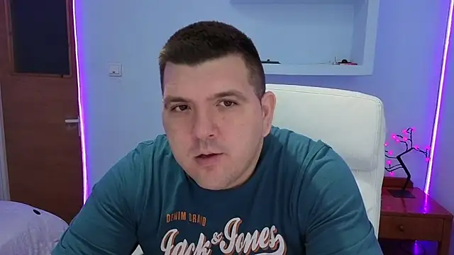 Snapshot of JasonJacks chatting on September 15, 2025, 2:34 am JasonJacks online show from September 15, 2025, 2:34 am