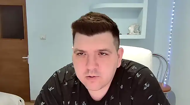 Snapshot of JasonJacks chatting on March 15, 2025, 2:14 am JasonJacks online show from March 15, 2025, 2:14 am