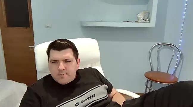 Snapshot of JasonJacks chatting on March 2, 2025, 12:14 pm JasonJacks online show from March 2, 2025, 12:14 pm
