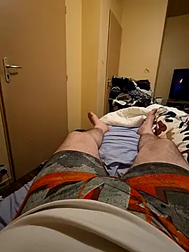 Kevrgt online show from October 11, 2025, 10:22 pm