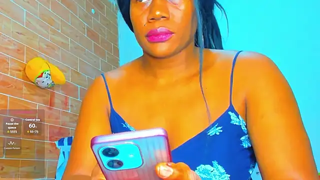 yonsol abril online show from December 20, 2025, 9:28 pm