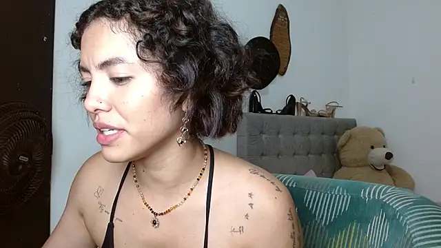 Sexy Lia  online show from June 11, 2026, 2:53 am