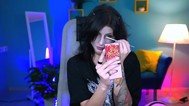 JadeCastle  online show from October 9, 2025, 5:46 pm