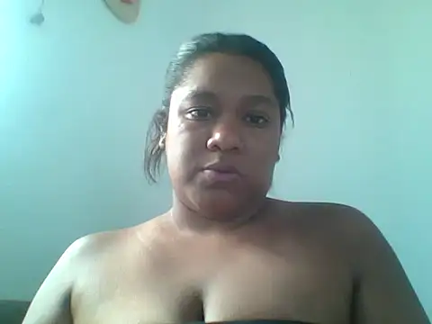 marrie1998 online show from September 17, 2025, 4:53 pm