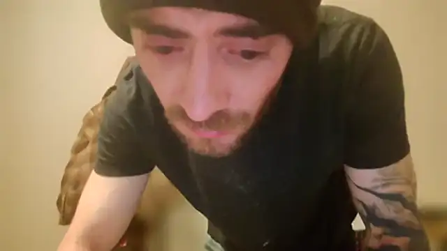 Huntzg23 online show from January 10, 2026, 8:09 am