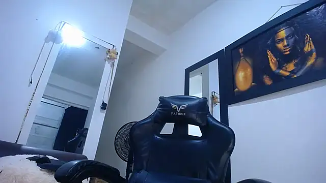 NikolSexyHot online show from July 14, 2026, 8:04 pm