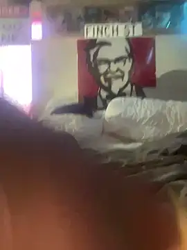 kinkycdslutsv online show from February 9, 2025, 2:38 am