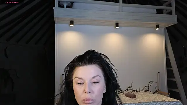 Snapshot of LinaJoy chatting on May 21, 2026, 6:05 pm LinaJoy online show from May 21, 2026, 6:05 pm