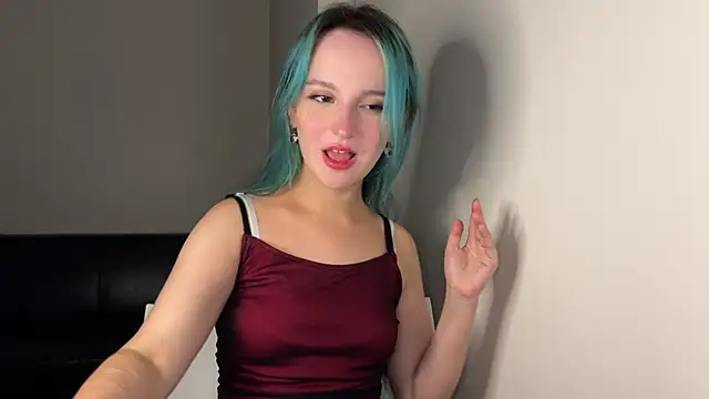 bumble bee online show from February 5, 2025, 9:29 pm