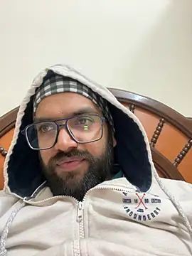 Arsh Loves Luv online show from December 23, 2024, 3:33 pm