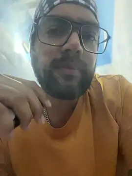 Arsh Loves Luv online show from January 2, 2025, 7:23 am