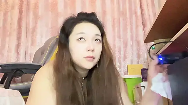 Snapshot of Z30966903S chatting on March 16, 2025, 1:06 pm Z30966903S online show from March 16, 2025, 1:06 pm