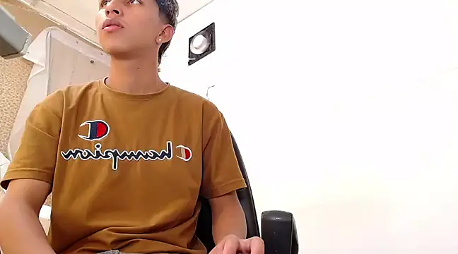 Snapshot of ThorLatinSex chatting on January 29, 2025, 7:53 pm ThorLatinSex online show from January 29, 2025, 7:53 pm