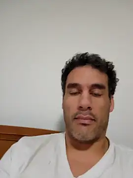 Snapshot of PNPdad6969 chatting on December 16, 2024, 6:38 pm PNPdad6969 online show from December 16, 2024, 6:38 pm