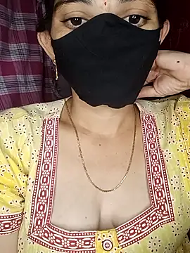 Snapshot of Telugu_Cute_Angel chatting on January 12, 2026, 4:47 pm Telugu Cute Angel online show from January 12, 2026, 4:47 pm