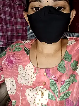 Snapshot of Telugu_Cute_Angel chatting on November 17, 2025, 4:44 pm Telugu Cute Angel online show from November 17, 2025, 4:44 pm