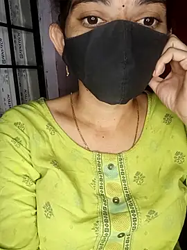 Snapshot of Telugu_Cute_Angel chatting on December 15, 2025, 3:40 pm Telugu Cute Angel online show from December 15, 2025, 3:40 pm