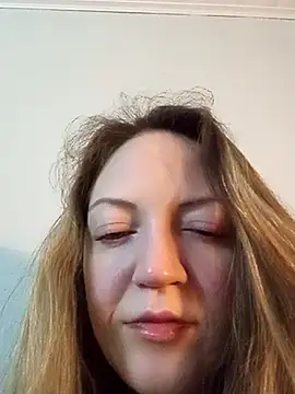 KattyLuuu online show from March 13, 2026, 8:36 pm