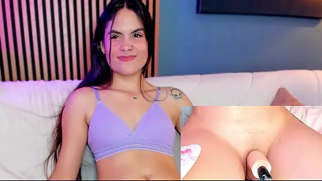 Gaby Ferrer online show from November 25, 2025, 3:01 pm