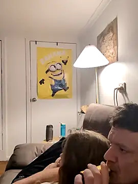 biggnipz online show from October 14, 2025, 11:33 am