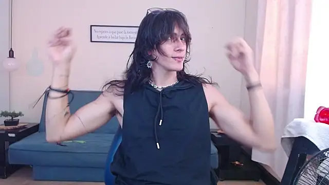 Snapshot of andreey50 chatting on February 22, 2025, 8:20 pm andreey50 online show from February 22, 2025, 8:20 pm