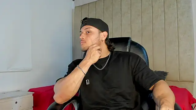 jeicob gagnon online show from October 5, 2025, 6:04 am