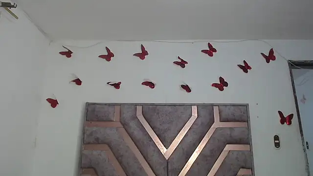 Snapshot of Anny_Fox- chatting on September 17, 2025, 3:08 am Anny Fox- online show from September 17, 2025, 3:08 am