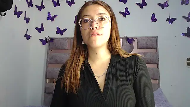 Anny Fox- online show from April 7, 2026, 4:03 am