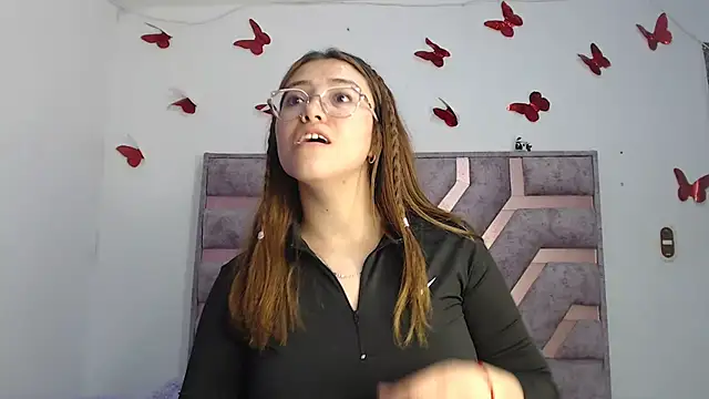 Snapshot of Anny_Fox- chatting on October 11, 2025, 3:51 am Anny Fox- online show from October 11, 2025, 3:51 am