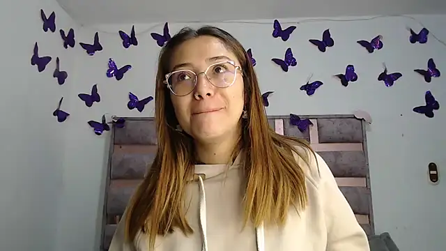 Anny Fox- online show from February 6, 2026, 4:08 am