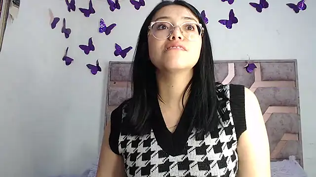 Anny Fox- online show from May 30, 2026, 4:08 am