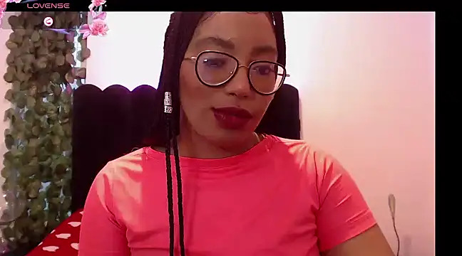 AmyBriiggs online show from February 7, 2025, 11:34 am