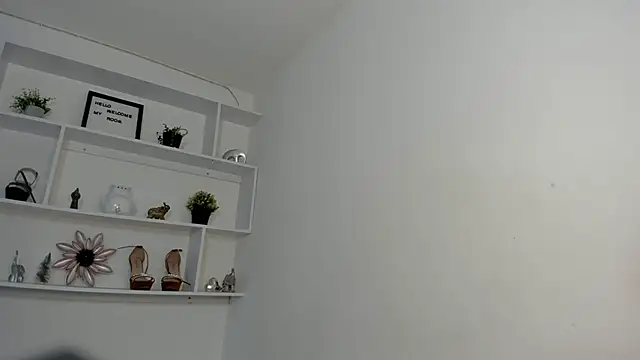 Zizi-campbel online show from December 25, 2024, 8:50 pm