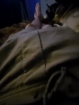 deanbean22 online show from December 18, 2024, 11:40 pm