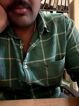 Hillz king 98 online show from December 21, 2025, 10:54 pm