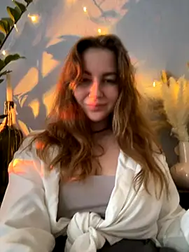 MayaMystic online show from October 2, 2025, 1:03 pm