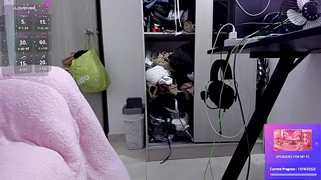 LilSasha online show from February 24, 2026, 3:40 am