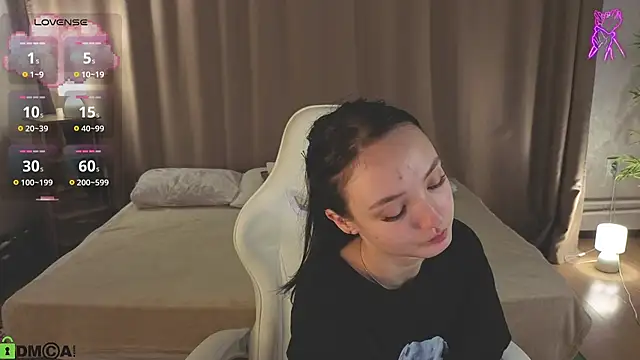 Snapshot of Cheryl__Brown chatting on March 4, 2026, 1:24 am Cheryl Brown online show from March 4, 2026, 1:24 am