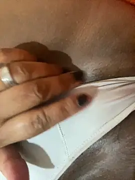 Snapshot of briannaa557 chatting on November 8, 2025, 5:27 pm briannaa557 online show from November 8, 2025, 5:27 pm