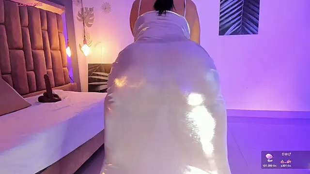 Snapshot of victoriaroyce1 chatting on November 8, 2025, 3:48 pm victoriaroyce1 online show from November 8, 2025, 3:48 pm