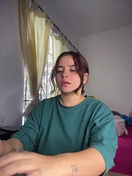 Ema kraus online show from May 19, 2026, 8:49 pm