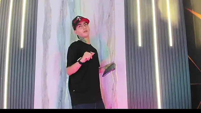 Angel xxx online show from April 7, 2026, 4:25 am