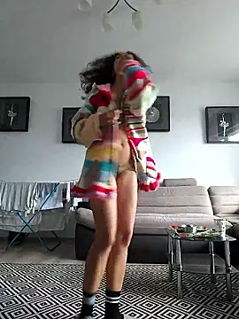 naughty69curls online show from November 6, 2025, 11:03 am