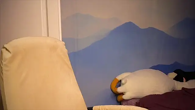 IlonaMurf online show from November 14, 2025, 1:37 pm