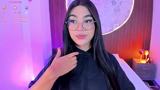 RoseCassie online show from May 24, 2026, 1:22 pm